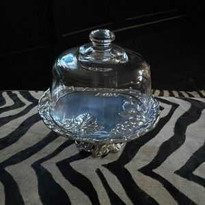 Arthur Court grape 8” footed plate with glass dome